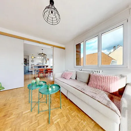 아파트 The Opal - 2bds In The Center *